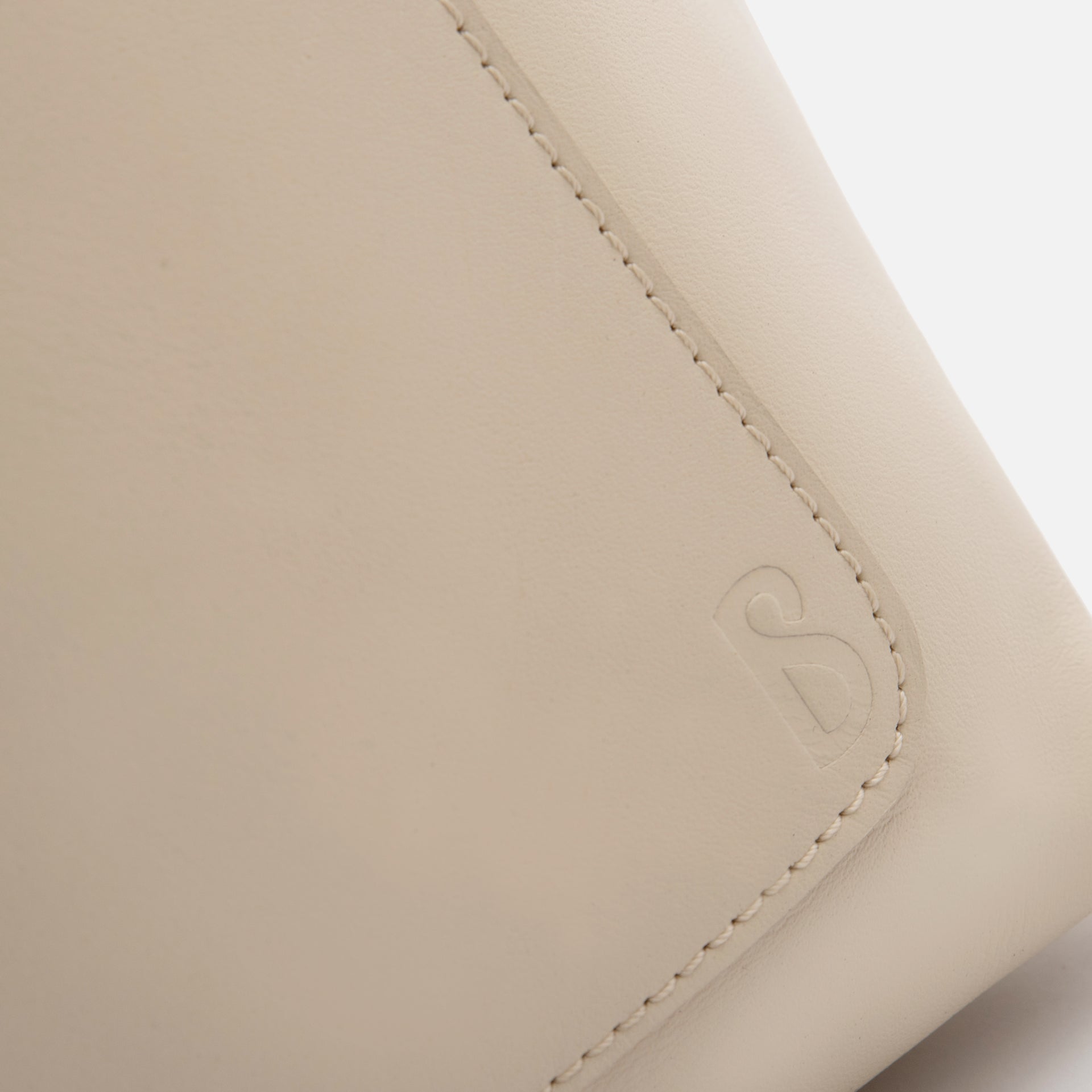 Women's Full-Grain Leather Mia Tote Bag