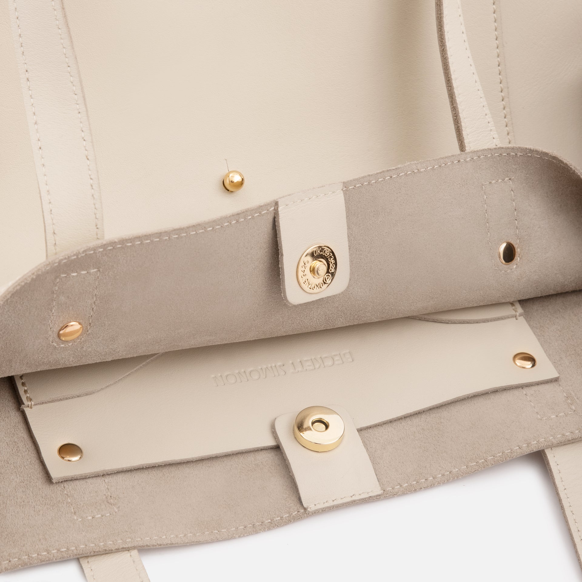 Women's Full-Grain Leather Mia Tote Bag