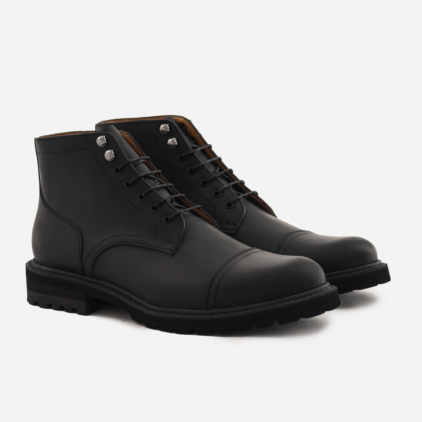 Men's Williamson Pull-Up Boots with Commando Sole