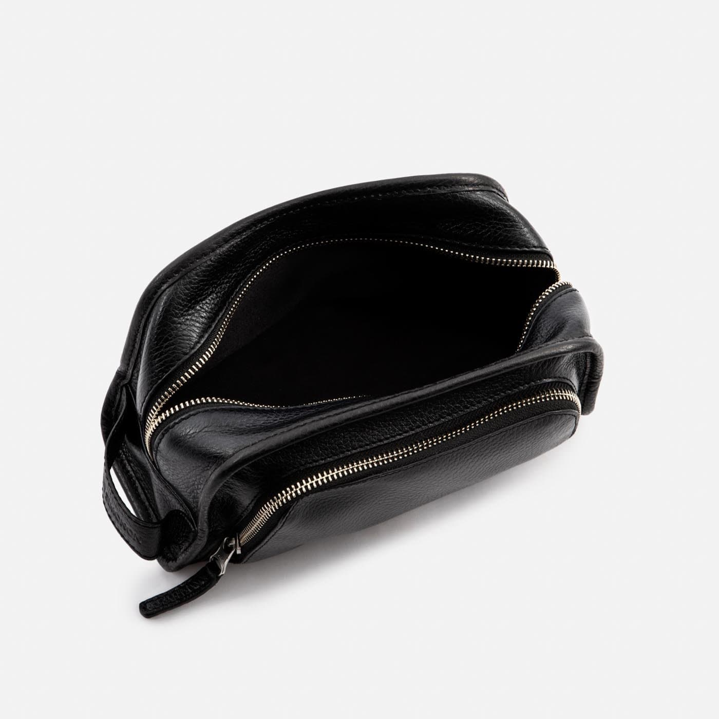 Men's Pebbled Leather Dopp Kit
