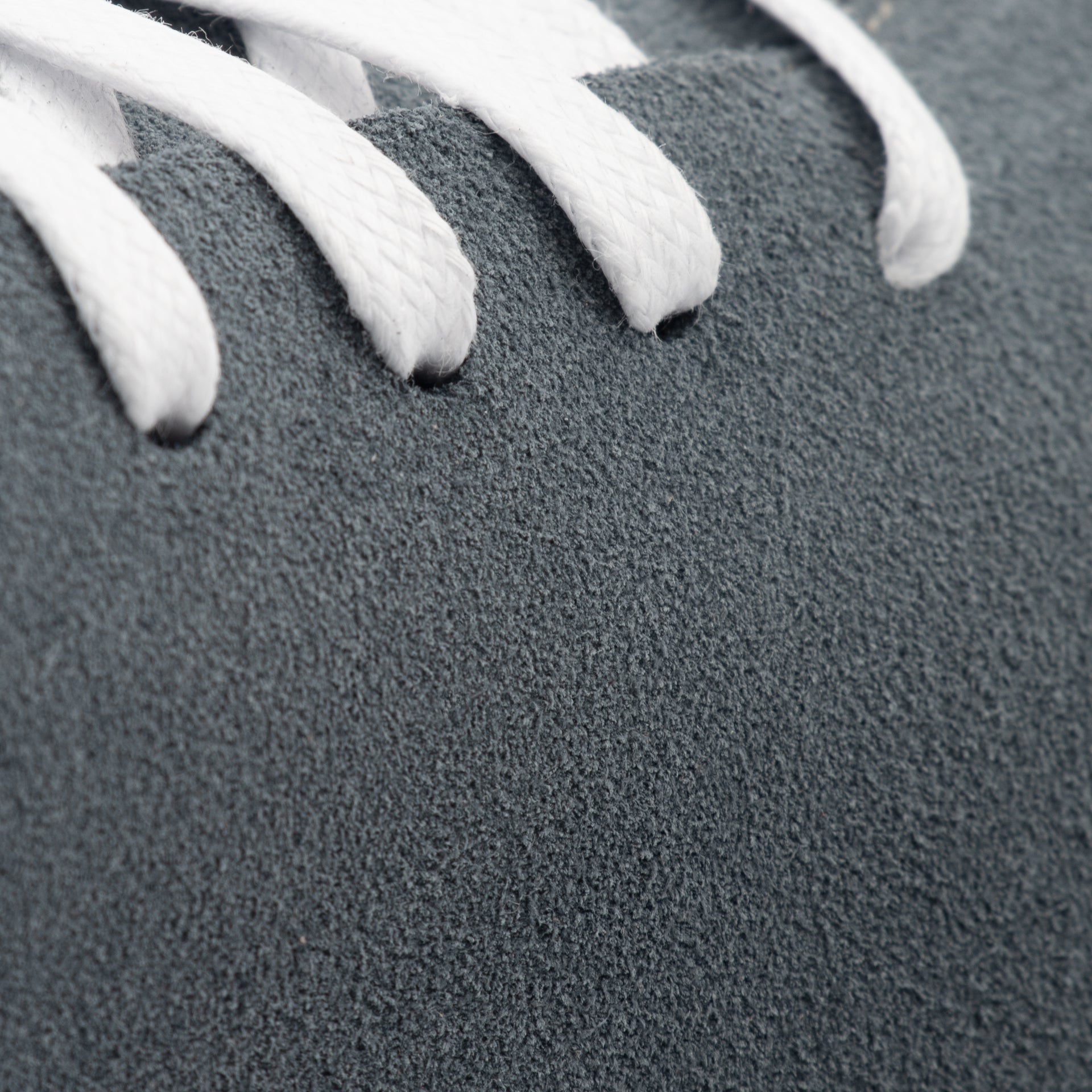 Men's Geller Suede Trainers - Casual Comfort