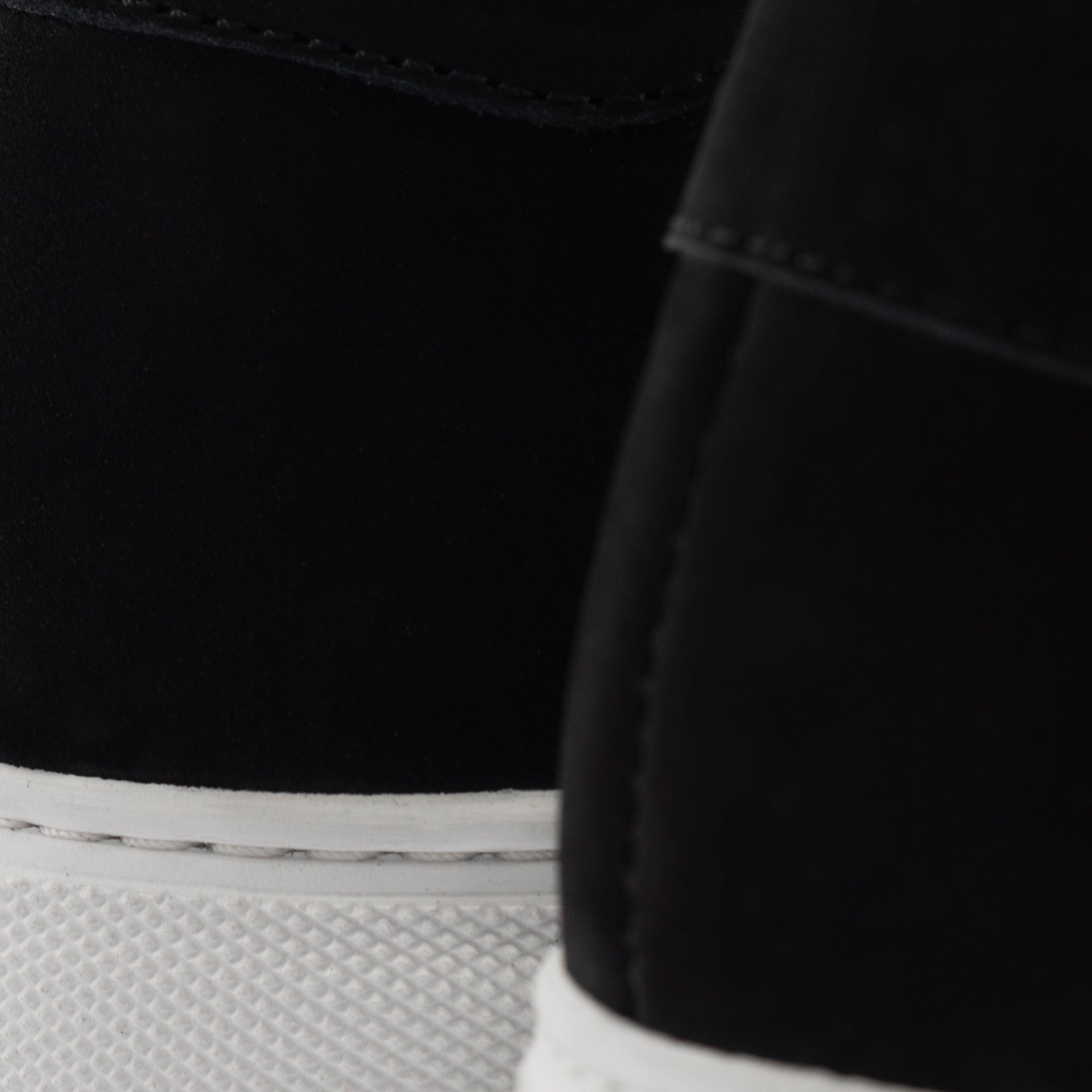 Men's Reid Nubuck Sneakers – Stylish & Durable