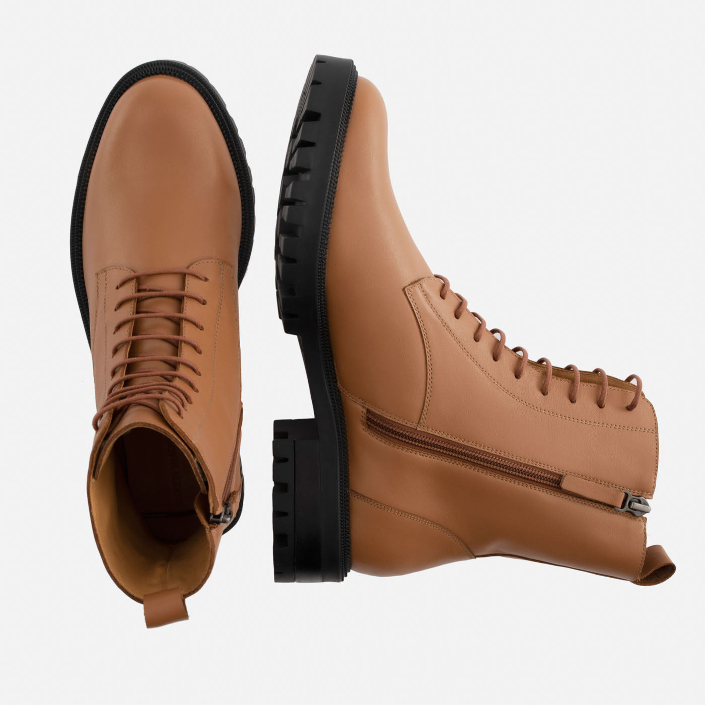 Women's Praga Lace-Up Boots