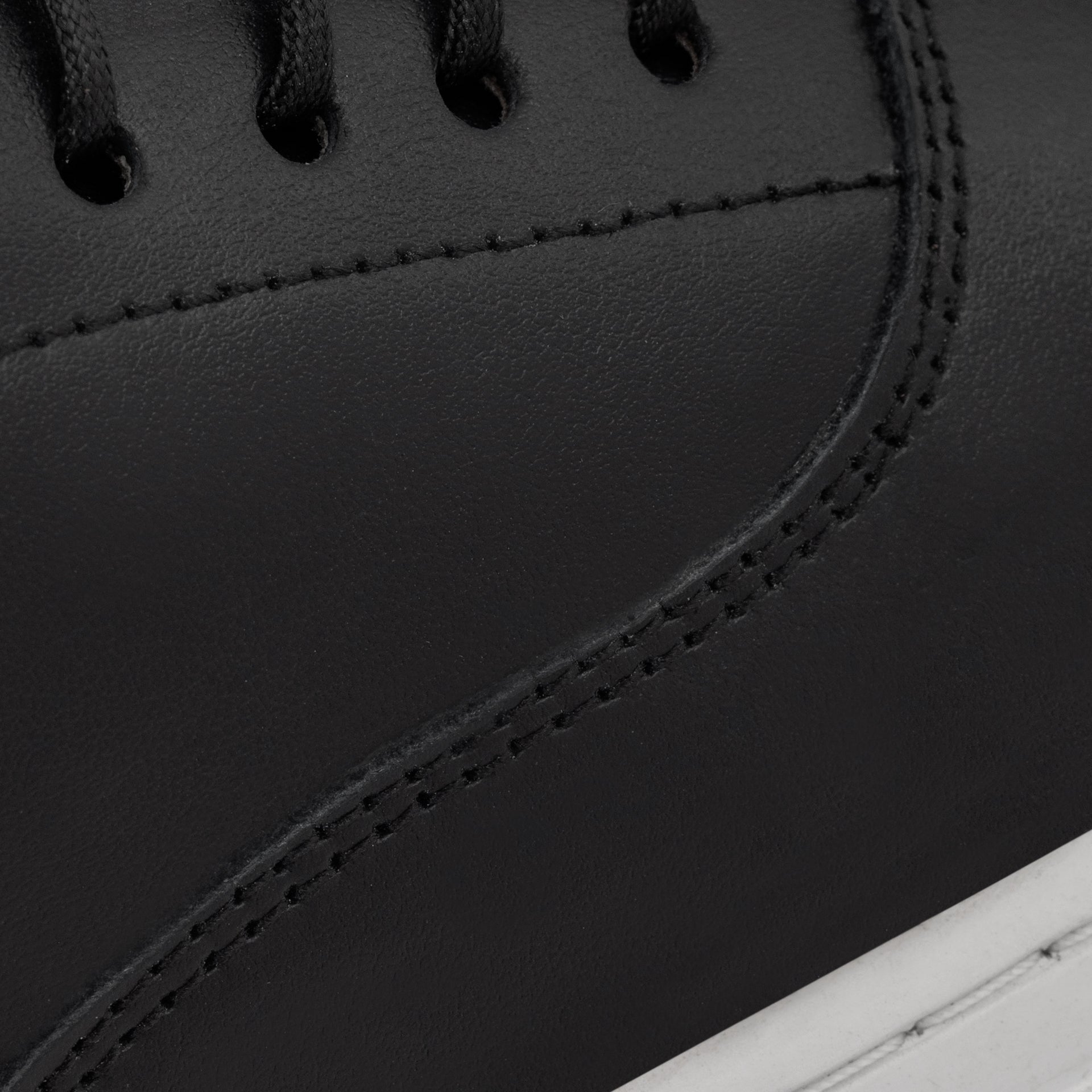Women's Conti Casual Sneakers